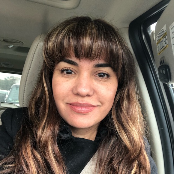 Meet your Posher, Monica - Picture 1 of 1